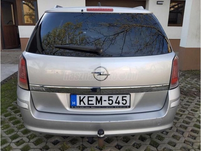 OPEL ASTRA H 1.6 Enjoy