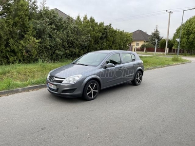 OPEL ASTRA H 1.6 Essentia Digit klíma-Alufelni-5 ajtós