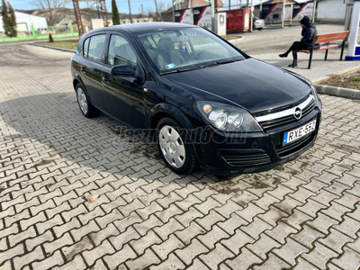 OPEL ASTRA H 1.6 Essentia