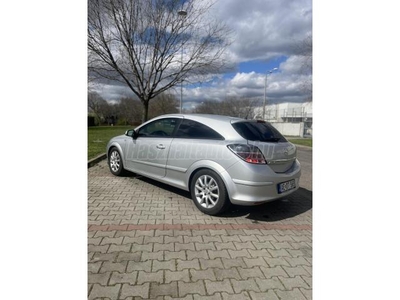 OPEL ASTRA H 1.6 GTC Sport