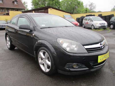 OPEL ASTRA H 1.6 T GTC Cosmo