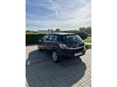 OPEL ASTRA H