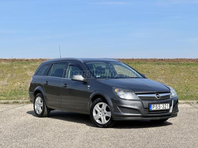 OPEL ASTRA H Caravan 1.4 Enjoy