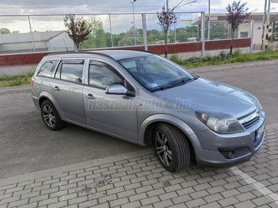 OPEL ASTRA H Caravan 1.6 Cosmo