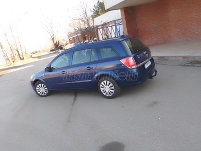 OPEL ASTRA H Caravan 1.6 Essentia