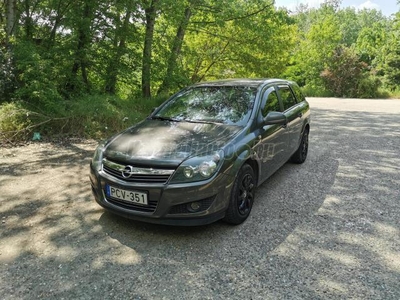 OPEL ASTRA H Sedan 1.7 CDTI 111 Years