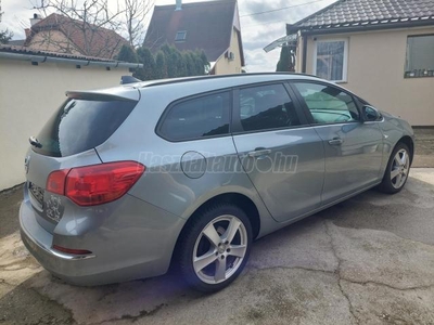 OPEL ASTRA J 1.4 T Cosmo EURO6 Tip Top Szerkezeti llapotba ..újszerű belsővel ...2015-ös Modell!