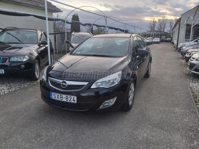 OPEL ASTRA J 1.4 T Enjoy 2011-es model. 179 000 Km