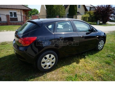 OPEL ASTRA J 1.6 Cosmo (Automata) P+J