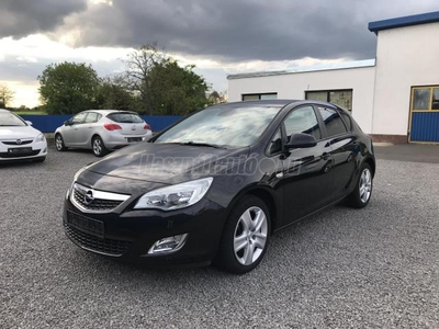 OPEL ASTRA J 1.7 CDTI Enjoy ++VégigSzervizelt++Tempomat++ÜlésFűtés++TolRadar++134eKM