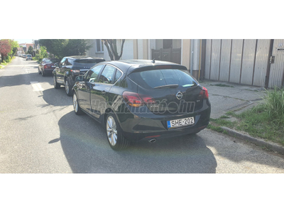 OPEL ASTRA J 2.0 CDTI Sport