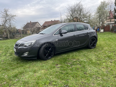 OPEL ASTRA J 2.0 CDTI Sport