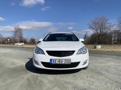 OPEL ASTRA J 2.0 CDTI Start-Stop Sport