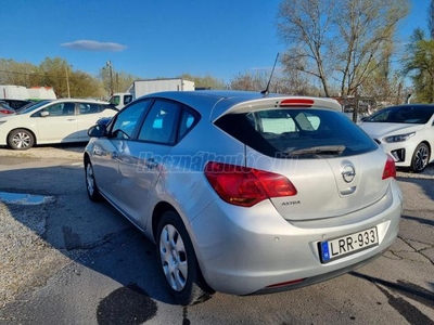 OPEL ASTRA J MAGYARORSZÁGI! 143700KM ! ÜLÉSFŰTÉS! FRISS VIZSGA!