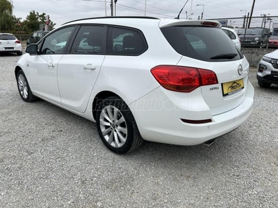 OPEL ASTRA J Sports Tourer 1.4 T Selection +SZERVIZKÖNYV+128E.KM+