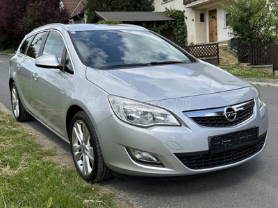 OPEL ASTRA J Sports Tourer 1.4 T Sport TEMPOMAT-FÉLBŐR