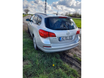 OPEL ASTRA J Sports Tourer 1.6 CDTI Start-Stop Enjoy