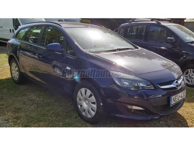 OPEL ASTRA J Sports Tourer 1.6 CDTI Start-Stop Enjoy Magyar . szervizkönyv