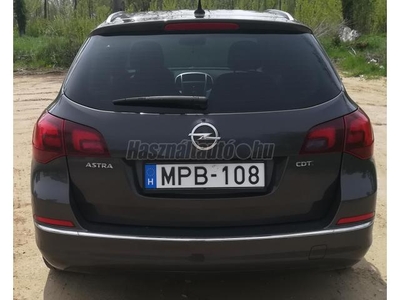 OPEL ASTRA J Sports Tourer 1.7 CDTI Cosmo