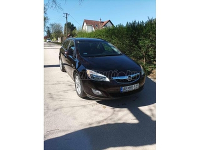 OPEL ASTRA J Sports Tourer 1.7 CDTI Enjoy