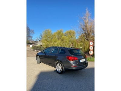 OPEL ASTRA J Sports Tourer 1.7 CDTI Enjoy