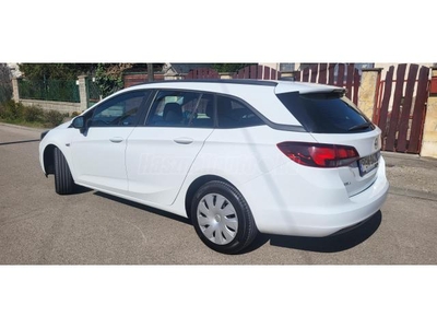 OPEL ASTRA K Sports Tourer 1.6 CDTI Selection MAGYARORSZÁGI! SZERVIZKÖNYVES! TEMPOMAT! MANUAL 6 SEB! SZINES NAGY KIJELZŐ!