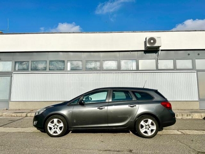 OPEL ASTRA Sports Tourer 1.7 CDTI Enjoy KLIMA-TEMPOMAT-MEGKÍMÉLT ÁLLAPOT !!!