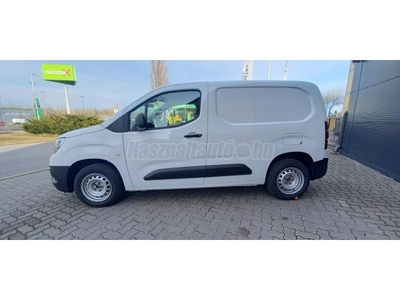 OPEL COMBO Cargo 1.5 DTH L1H1 2.0t Cargo Edition (3 személyes ) Business Full