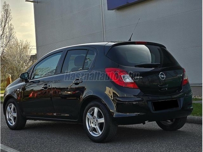 OPEL CORSA D 1.2 111 Years Klíma Tempomat Vez.Szkönyv