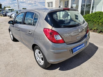 OPEL CORSA D 1.2 Cosmo