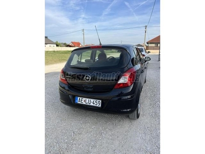 OPEL CORSA D 1.2 Cosmo