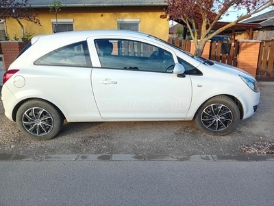 OPEL CORSA D 1.3 CDTI Cosmo Easytronic S-D