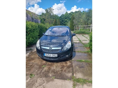 OPEL CORSA D 1.4 Enjoy