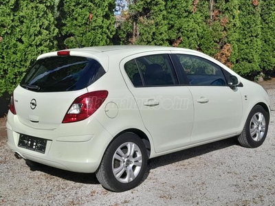 OPEL CORSA D 1.4 Enjoy FACELIFT_GYÁRI FÉNYEZÉS_ALUFELNI_FRISS MŰSZAKI_SZ.KÖNYV