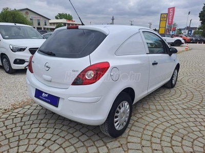 OPEL CORSA D Van 1.3 CDTI Szervizelt