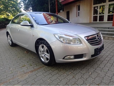 OPEL INSIGNIA 1.8 Edition