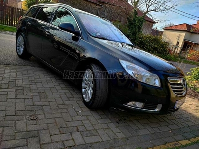 OPEL INSIGNIA 2.0 CDTI Cosmo AWD Start-Stop