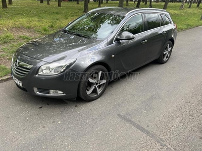 OPEL INSIGNIA 2.0 T Sport AWD