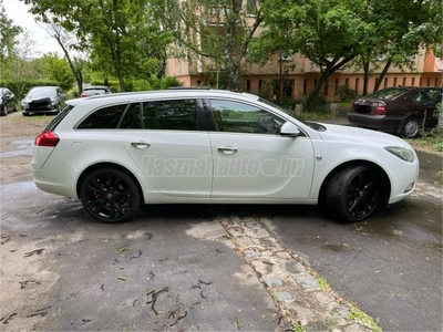 OPEL INSIGNIA 2.0 T Sport AWD Sprts Tourer