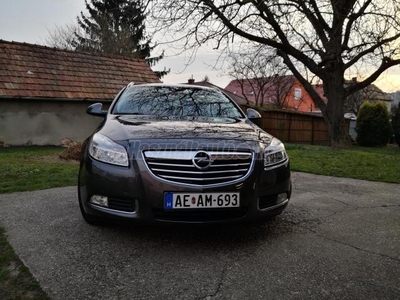 OPEL INSIGNIA Sports Tourer 2.0 CDTI Cosmo