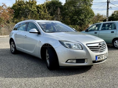 OPEL INSIGNIA Sports Tourer 2.0 CDTI Edition