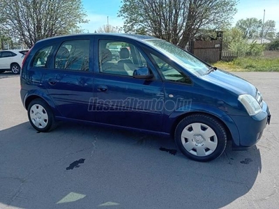 OPEL MERIVA 1.6 16V Essentia 111324km.klíma.1 tulaj.tükör behajtás