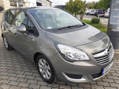 OPEL MERIVA B 1.4 T Cosmo