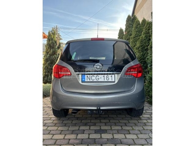 OPEL MERIVA B 1.4 T Cosmo