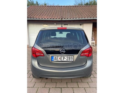 OPEL MERIVA B 1.4 T Design