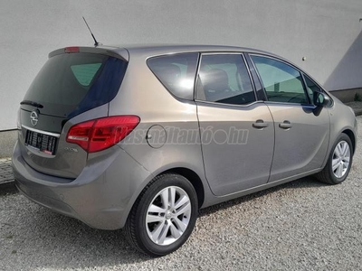 OPEL MERIVA B 1.4 T Enjoy FRISS MŰSZAKI_VEZ.SZER.KÖNYV_KÉTZÓNÁS KLÍMA_ALU_TEMPOMAT