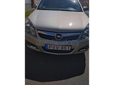 OPEL SIGNUM 3.0 V6 CDTI Elegance (Automata)