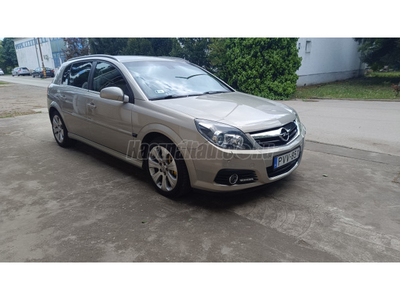 OPEL SIGNUM 3.0 V6 CDTI Sport (Automata)