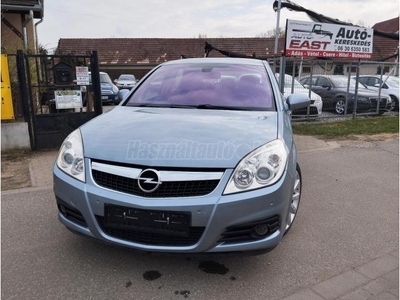 OPEL VECTRA C 1.9 CDTI Cosmo