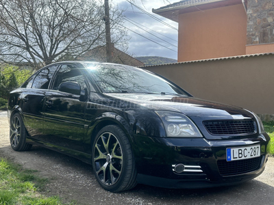 OPEL VECTRA C 1.9 CDTI GTS Elegance